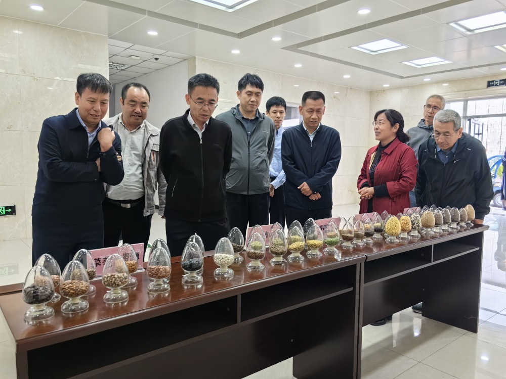 4种质资源库_副本.jpg