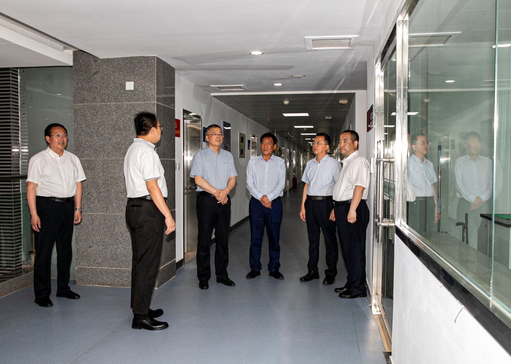 091706815d662107284fee85f34d0c2_副本.jpg